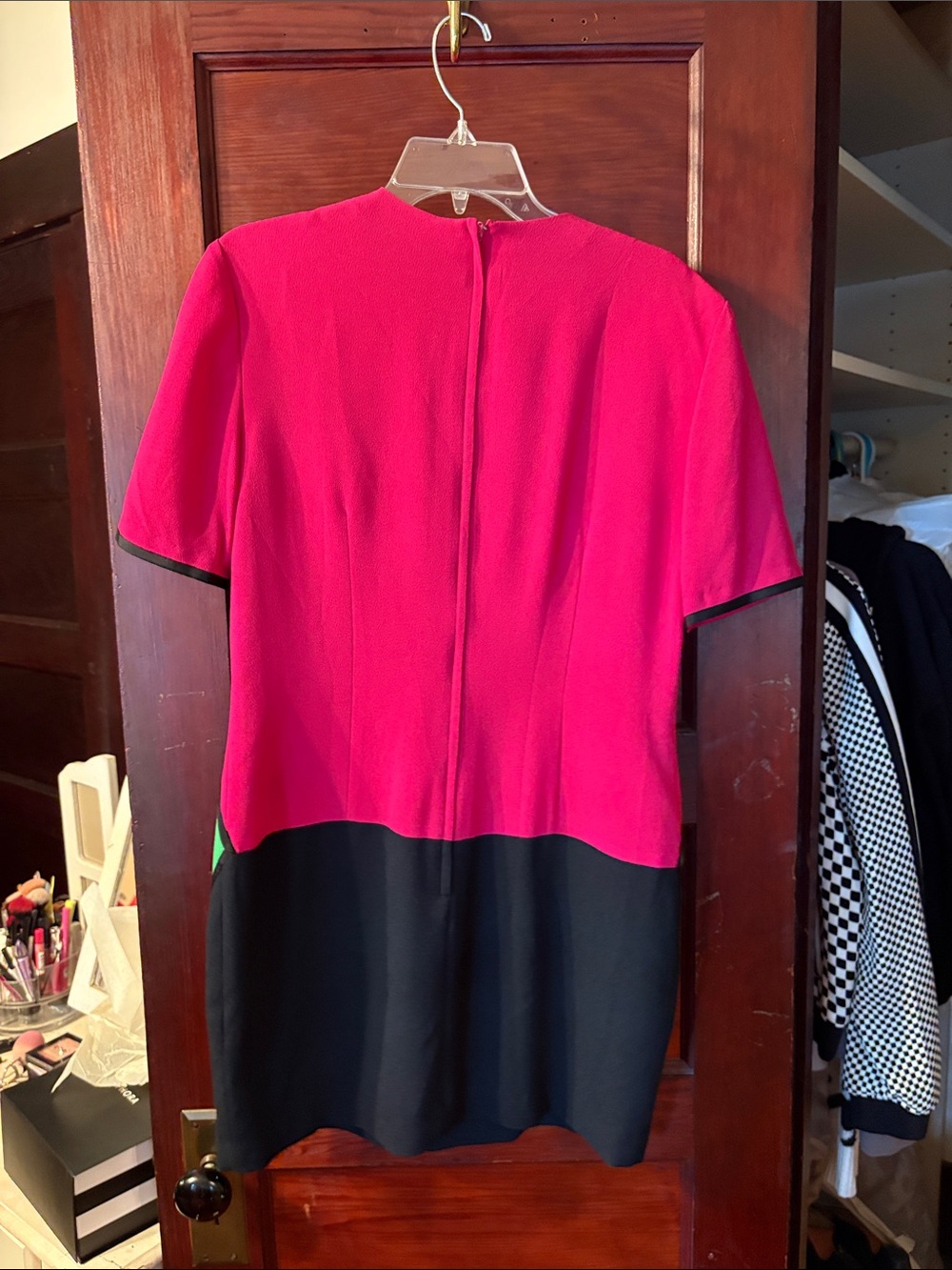 Chic Fuchsia Dress with Green Diamond Detail | Cocktail Hour at the Golf Club! - Picture 3 of 3